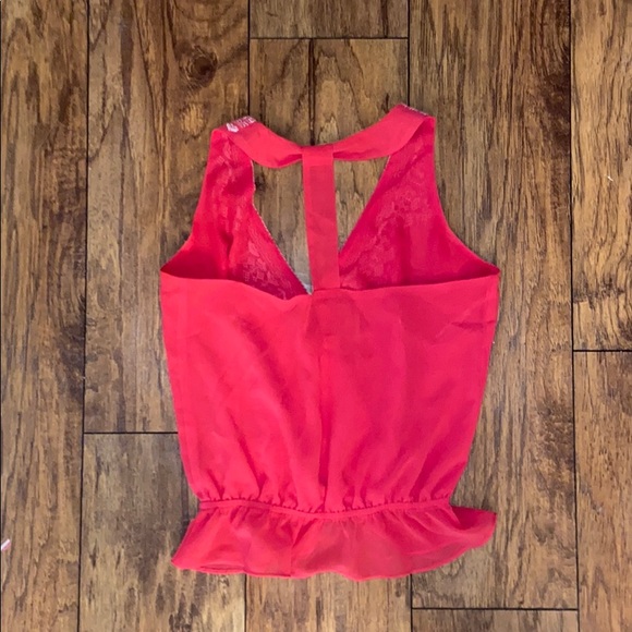 Pink tank top with white embroidery from Rorybeca - Picture 2 of 3